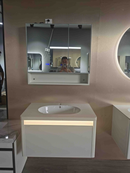克拉玛依浴室智能镜
