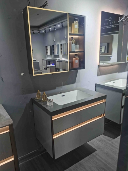 香港 浴室智能镜
